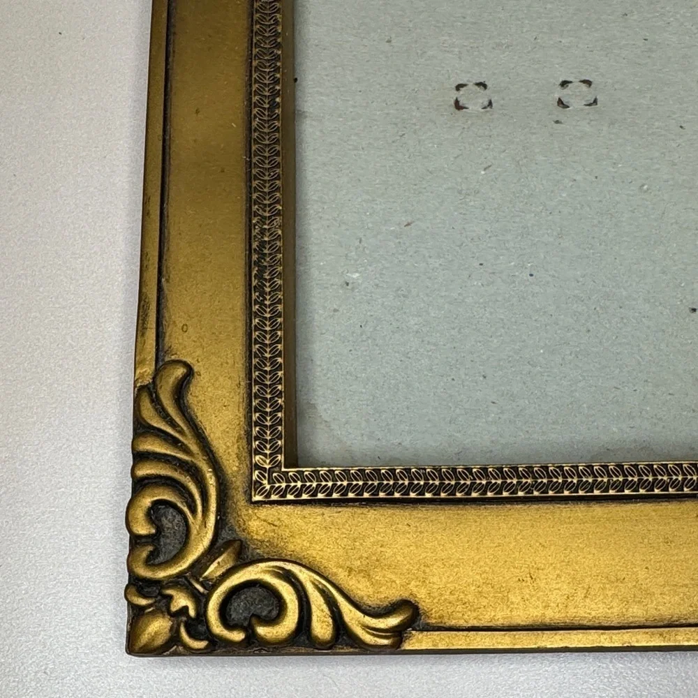 Vintage Gold Ornate Picture Frame